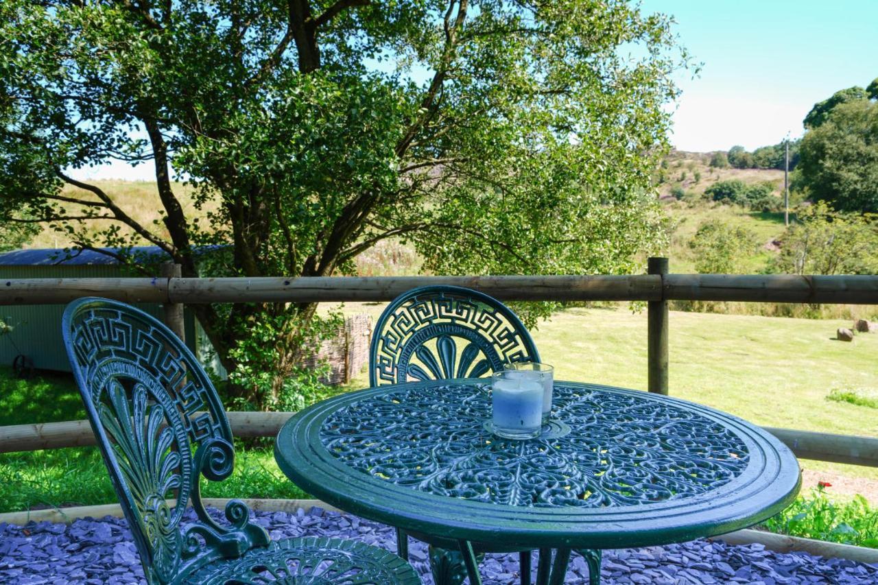 Lavender Retreat With Private Hot Tub Guest House Upper Hulme Exterior photo